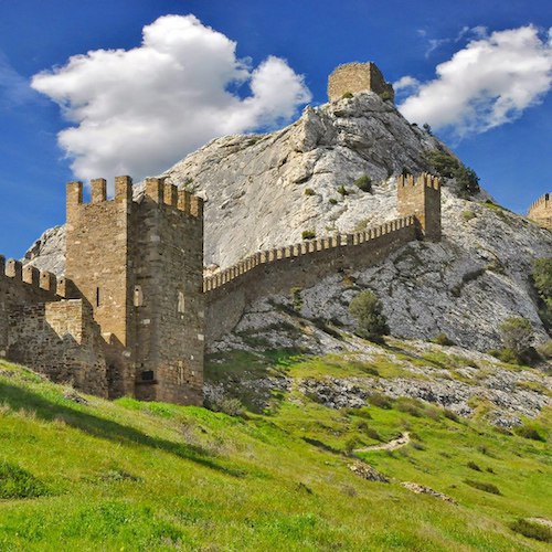 🏯 ЭКСКУРСИЯ «СУДАК: ГЕНУЭЗСКАЯ КРЕПОСТЬ, ТРОПА ГОЛИЦЫНА» ИЗ ЯЛТЫ