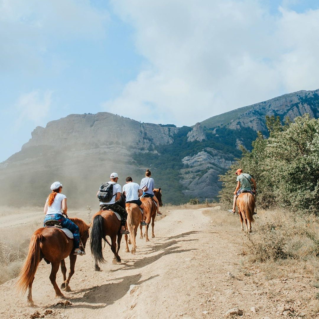 🐎 ЭКСКУРСИЯ «НА ЛОШАДЯХ ПО ДЕМЕРДЖИ» ИЗ ЯЛТЫ