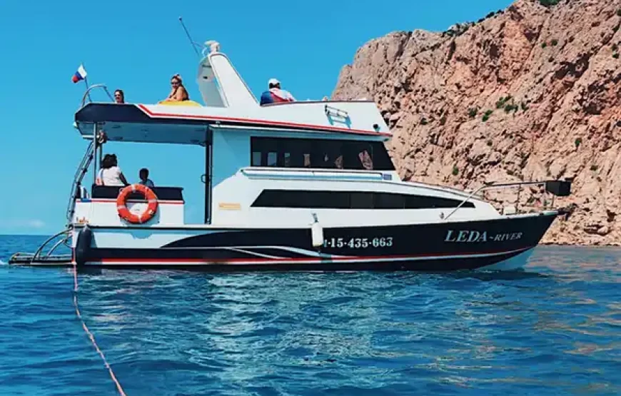 🚤 БАЛАКЛАВА С МОРЯ: ТЫ УВИДИШЬ ТО, КУДА НЕ ПУСКАЮТ АВТОБУСЫ.